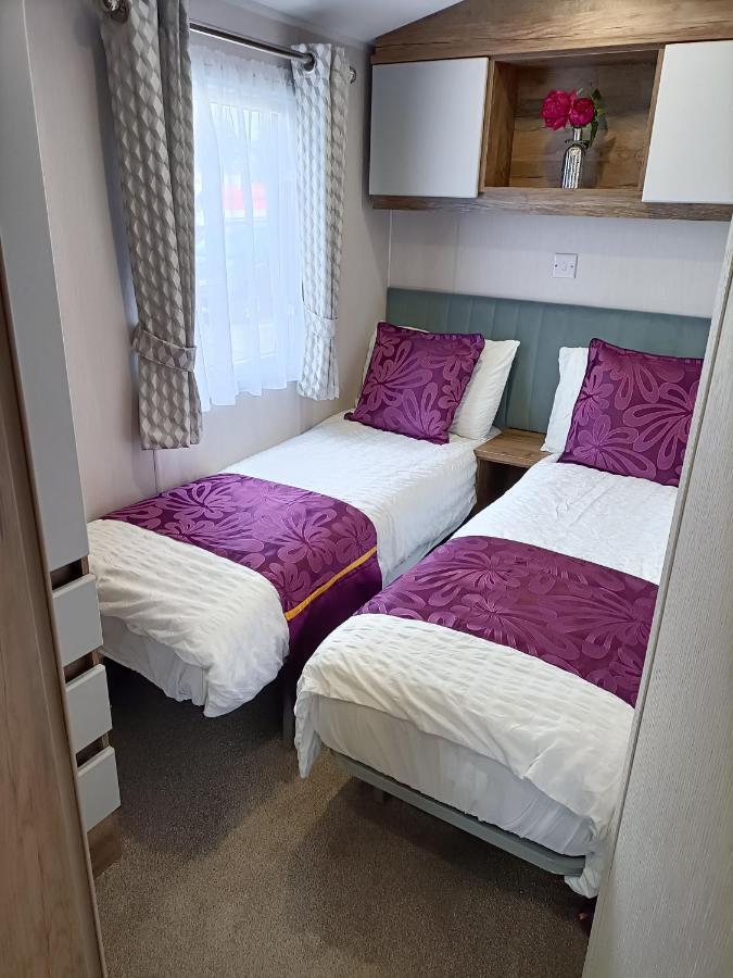 Yew Tree Retreat Villa Selsey Luaran gambar