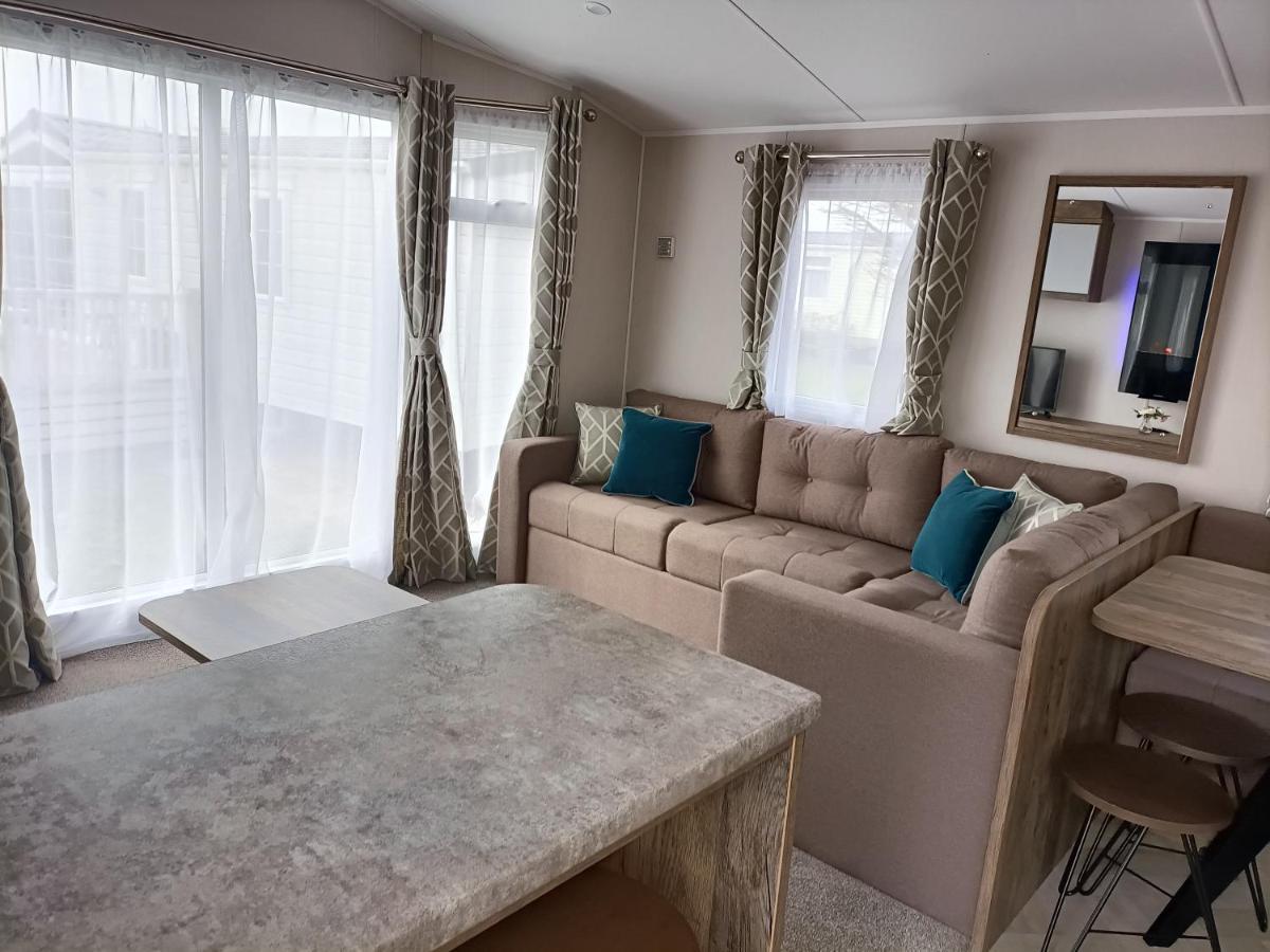 Yew Tree Retreat Villa Selsey Luaran gambar